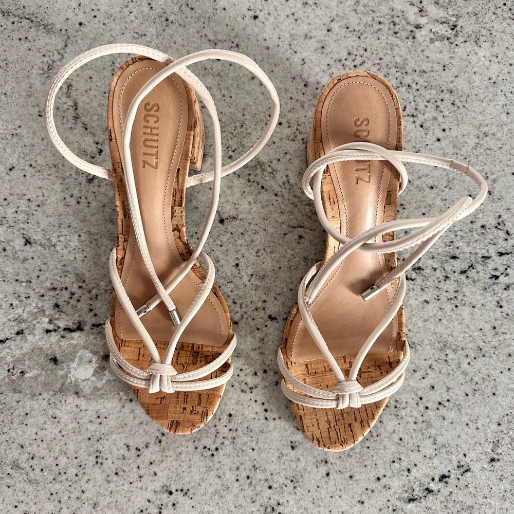 Schutz Women's Cork Mid-Heeled Suzy Eggshell Sandals NWT Size 8.5m